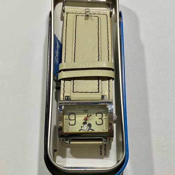 Disney Watch MC0413 Cream Leather - Picture 2 of 8